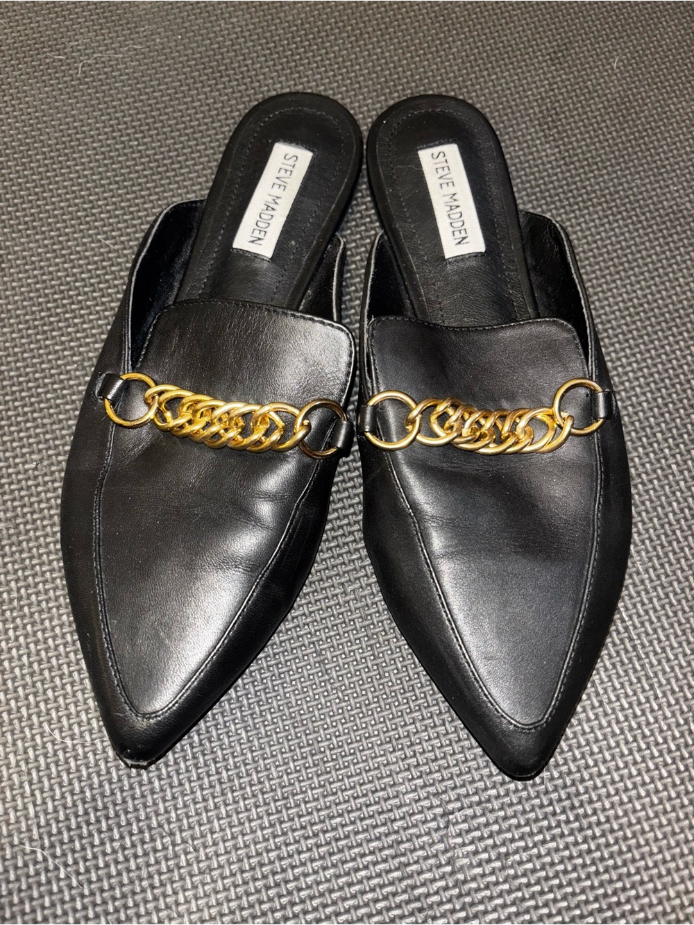 Steve Madden Black Leather Mules with Gold Chain